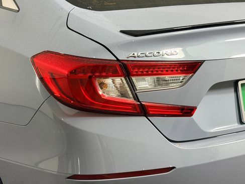 Used 2022 Honda Accord Sport image 13