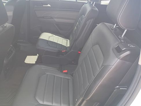 Used 2023 Volkswagen Atlas SEL Premium AWD/4WD image 36