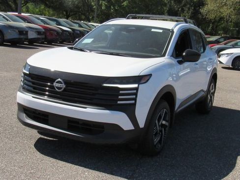 New 2026 Nissan Kicks SV FWD image 7