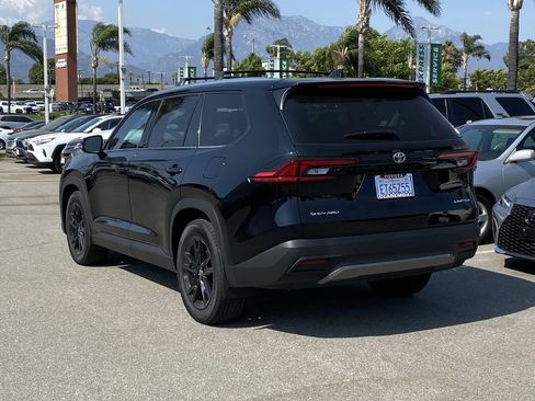 Certified 2026 Toyota Grand Highlander AWD Hybrid image 4