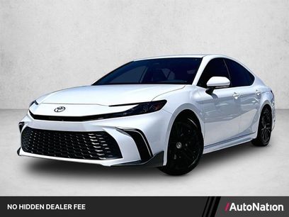 Used 2025 Toyota Camry SE w/ Convenience Package