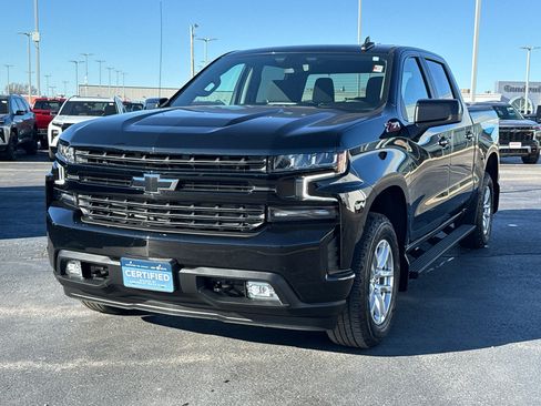 Used 2022 Chevrolet Silverado 1500 RST image 3