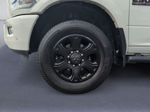 Used 2018 RAM 2500 Laramie w/ Sport Appearance Group AWD/4WD image 32