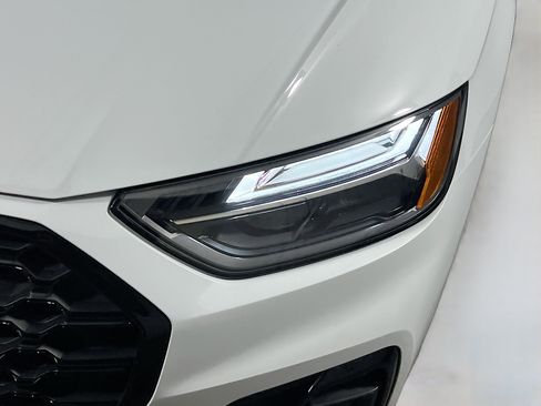 Used 2025 Audi Q5 2.0T Premium image 11