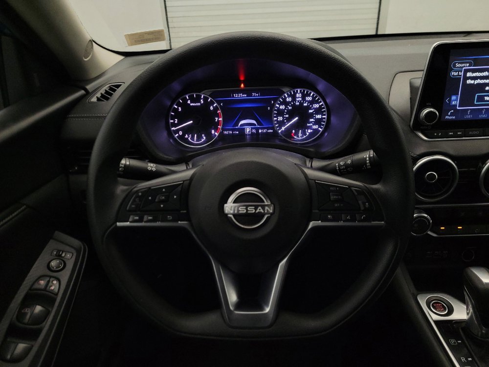 Used 2024 Nissan Sentra SV FWD image 22
