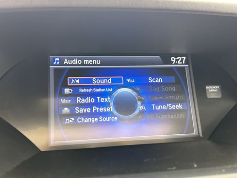 Used 2017 Acura RDX AWD w/ Technology Package image 16