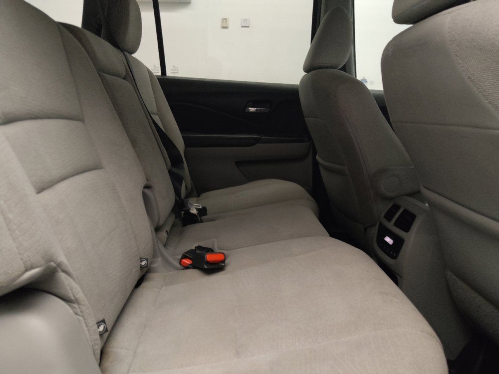 Used 2016 Honda Pilot EX image 19