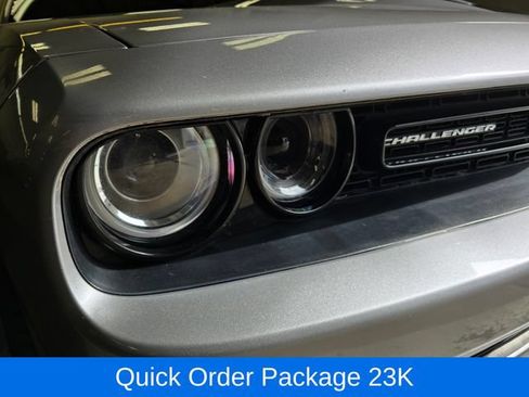 Used 2015 Dodge Challenger SRT w/ Technology Group RWD image 5