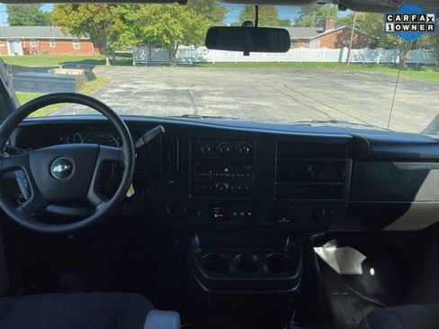Used 2024 Chevrolet Express 2500 Work Van w/ Driver Convenience Package image 16