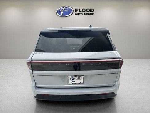 New 2026 Lincoln Navigator Black Label AWD/4WD image 6