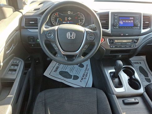 Used 2018 Honda Pilot LX image 11