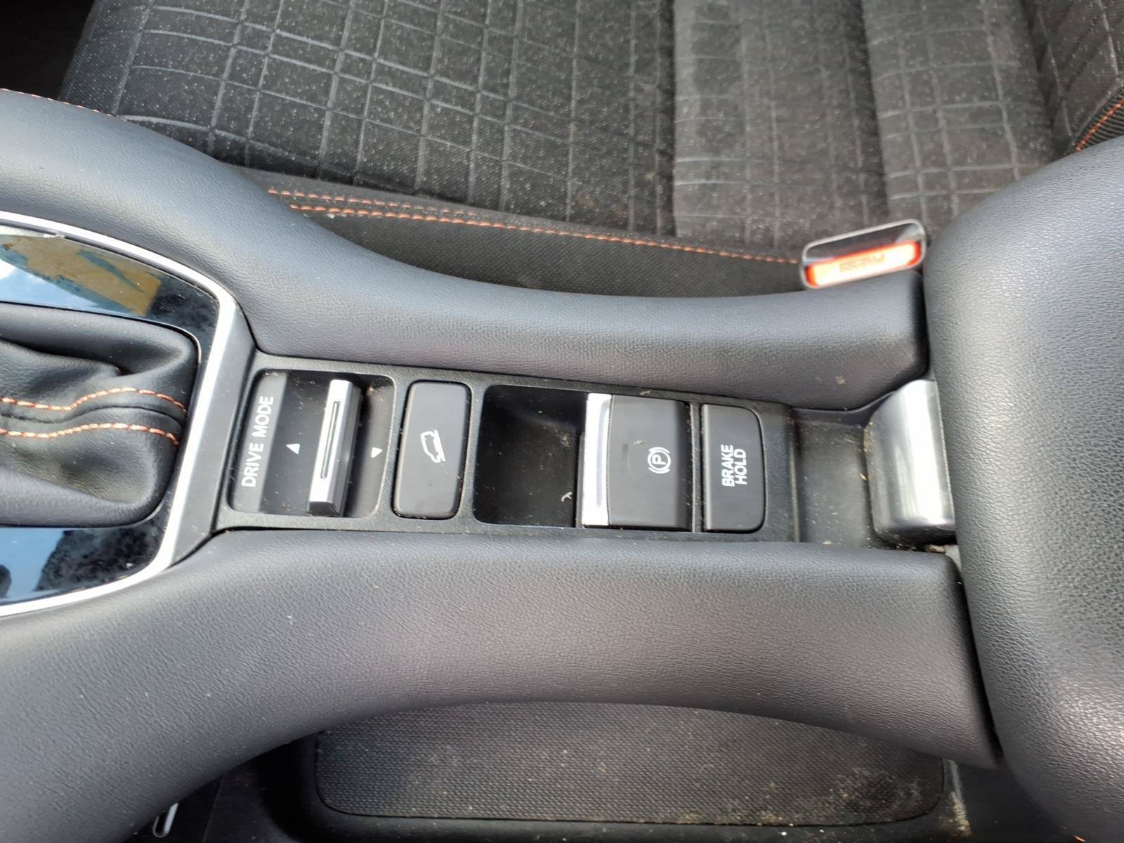Certified 2024 Honda HR-V Sport image 38