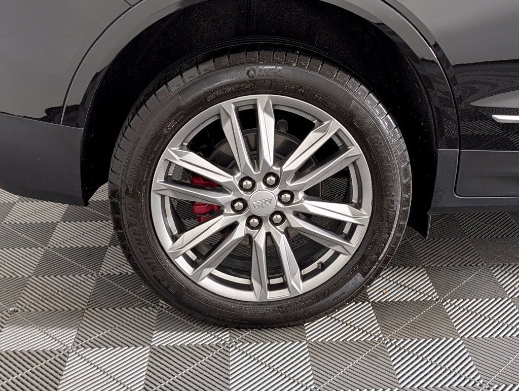 Used 2024 Cadillac XT5 Sportv AWD/4WD image 14