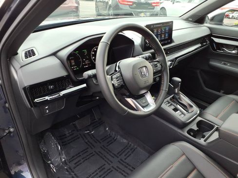 Certified 2025 Honda CR-V Sport Touring image 17
