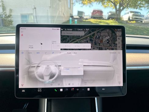 Used 2020 Tesla Model Y Performance image 19