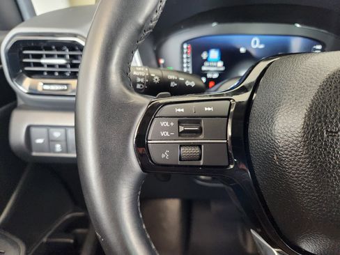 Used 2025 Honda Pilot Elite image 30