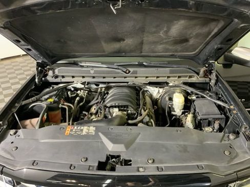 Used 2018 Chevrolet Silverado 1500 LTZ Z71 image 34