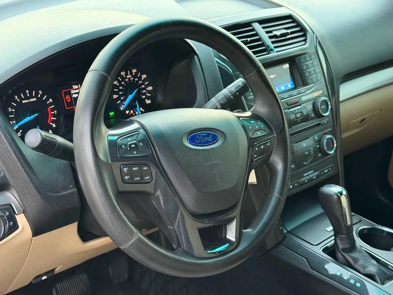 Used 2016 Ford Explorer 4WD image 14