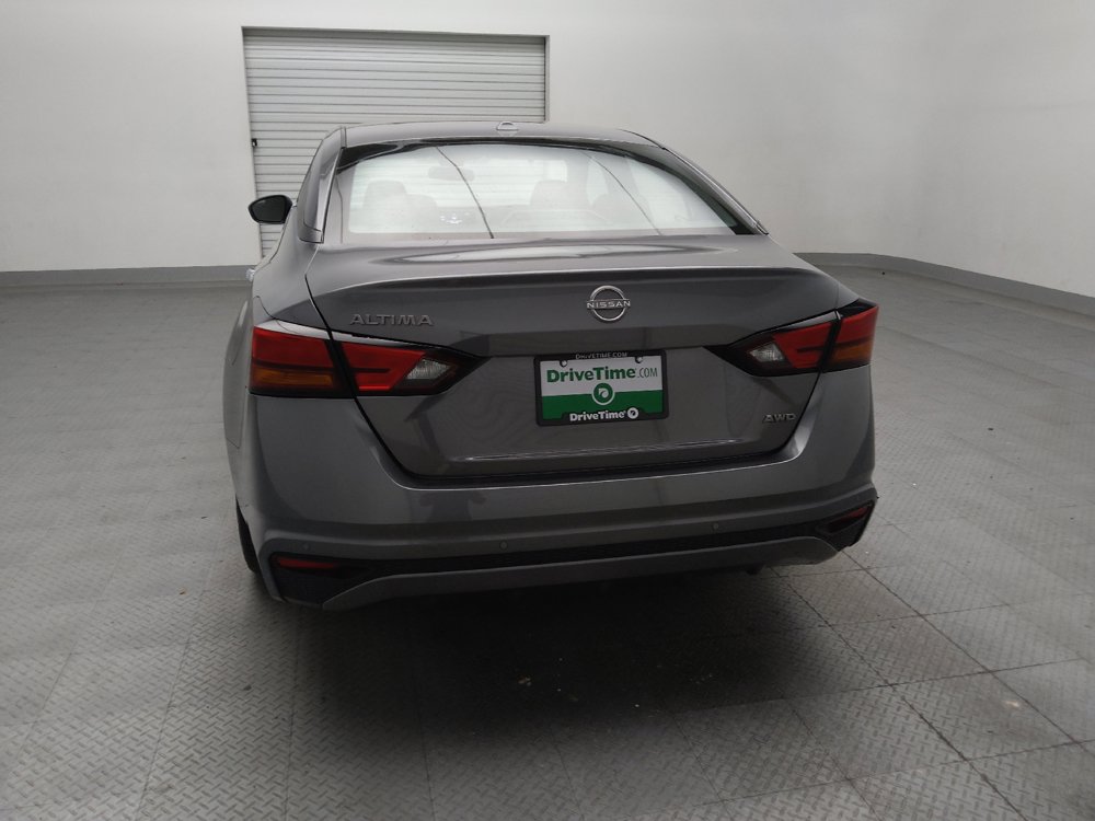 Used 2025 Nissan Altima 2.5 SV AWD/4WD image 6