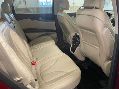 Used 2016 Lincoln MKX Select w/ Climate Package image 31