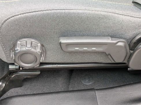 Used 2024 Volkswagen Tiguan Wolfsburg Edition image 23