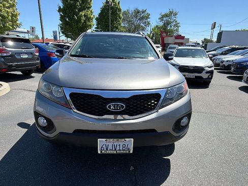 Used 2013 Kia Sorento EX w/ EX V6 Premium Pkg FWD image 8