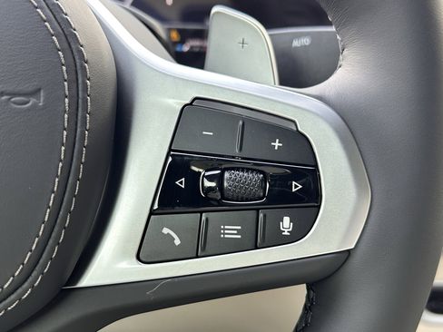 New 2026 BMW X6 xDrive40i w/ Executive Package image 10