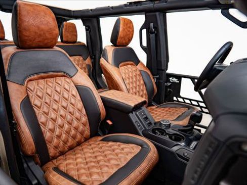 Used 2024 Ford Bronco Outer Banks w/ Sasquatch Package AWD/4WD image 44