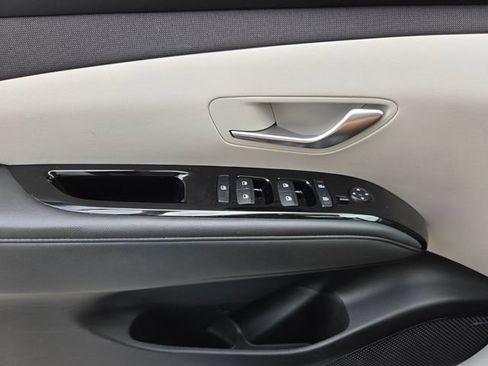 Used 2022 Hyundai Tucson Limited AWD/4WD image 25