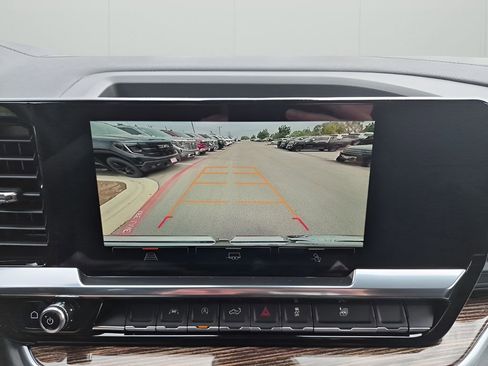 New 2026 GMC Sierra 1500 SLE w/ Preferred Package image 42