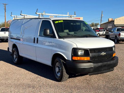 Used 2016 Chevrolet Express 2500 image 8