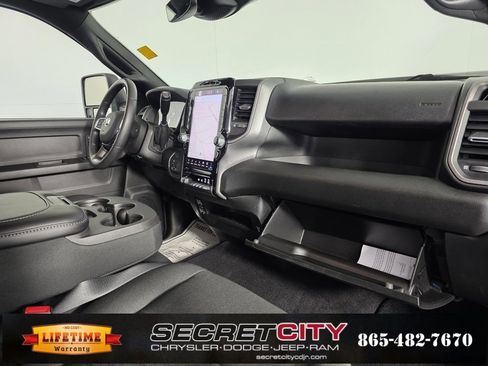 New 2026 RAM 2500 Tradesman image 34