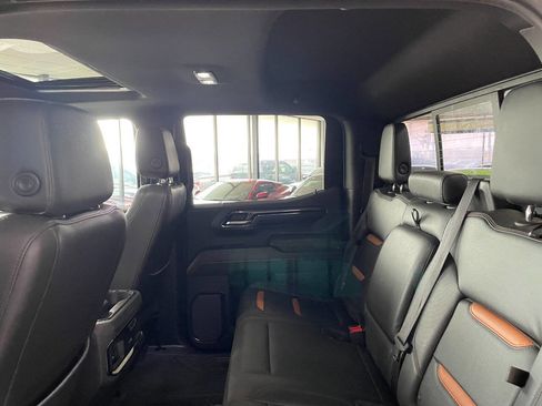 Used 2022 GMC Sierra 1500 AT4 w/ AT4 Premium Package image 22