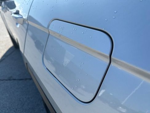 Used 2024 Jeep Grand Cherokee Altitude image 42