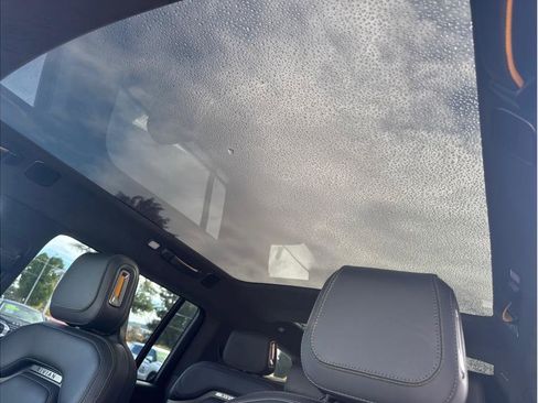 Used 2023 Rivian R1S Adventure image 20