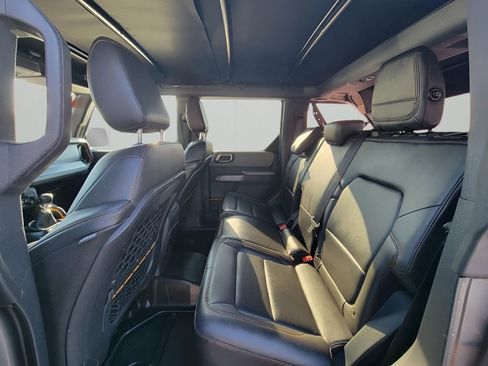 Used 2021 Ford Bronco Badlands image 27