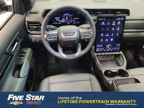 New 2026 GMC Terrain AT4 w/ Convenience Package III image 15