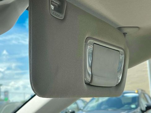 Certified 2022 Subaru Outback Limited image 24