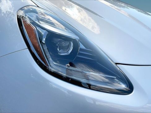 Used 2023 Maserati Grecale Modena AWD/4WD image 31