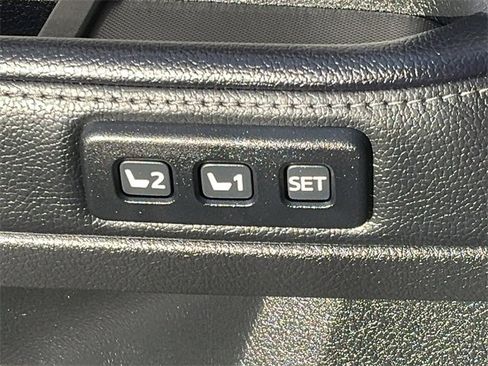 Used 2023 Toyota 4Runner Limited image 13