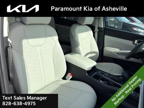 New 2026 Kia Sorento S w/ S Panoramic Sunroof Package image 21