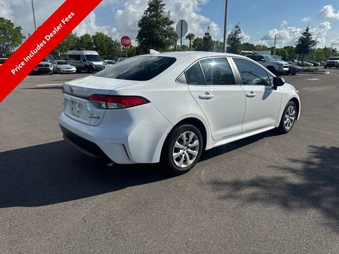 Used 2023 Toyota Corolla LE FWD image 4