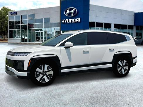 New 2026 Hyundai Ioniq 9 SEL AWD/4WD image 2