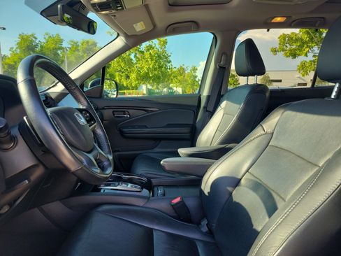 Used 2020 Honda Pilot Elite image 25