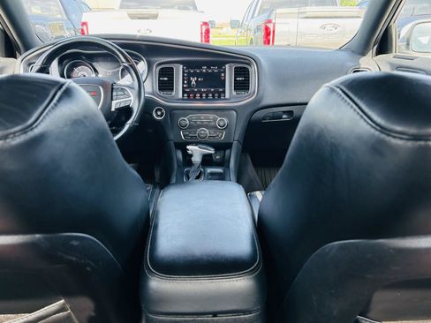 Used 2018 Dodge Charger GT AWD/4WD image 24