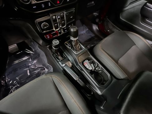 Used 2022 Jeep Gladiator Mojave image 25