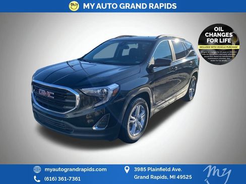 Used 2021 GMC Terrain SLE w/ Driver Convenience Package image 5