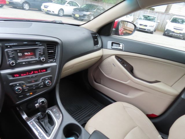 Used 2012 Kia Optima EX w/ Premium Pkg FWD image 25
