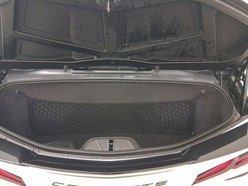 Used 2021 Chevrolet Corvette 3LT w/ Z51 Performance Package image 26