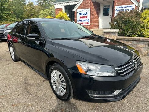 Used 2015 Volkswagen Passat 1.8T S w/ Technology Package FWD image 10